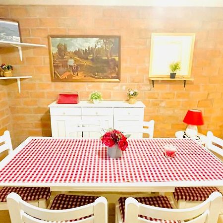 Colorful And Happy Apartment Sukosan - With Parking المظهر الخارجي الصورة