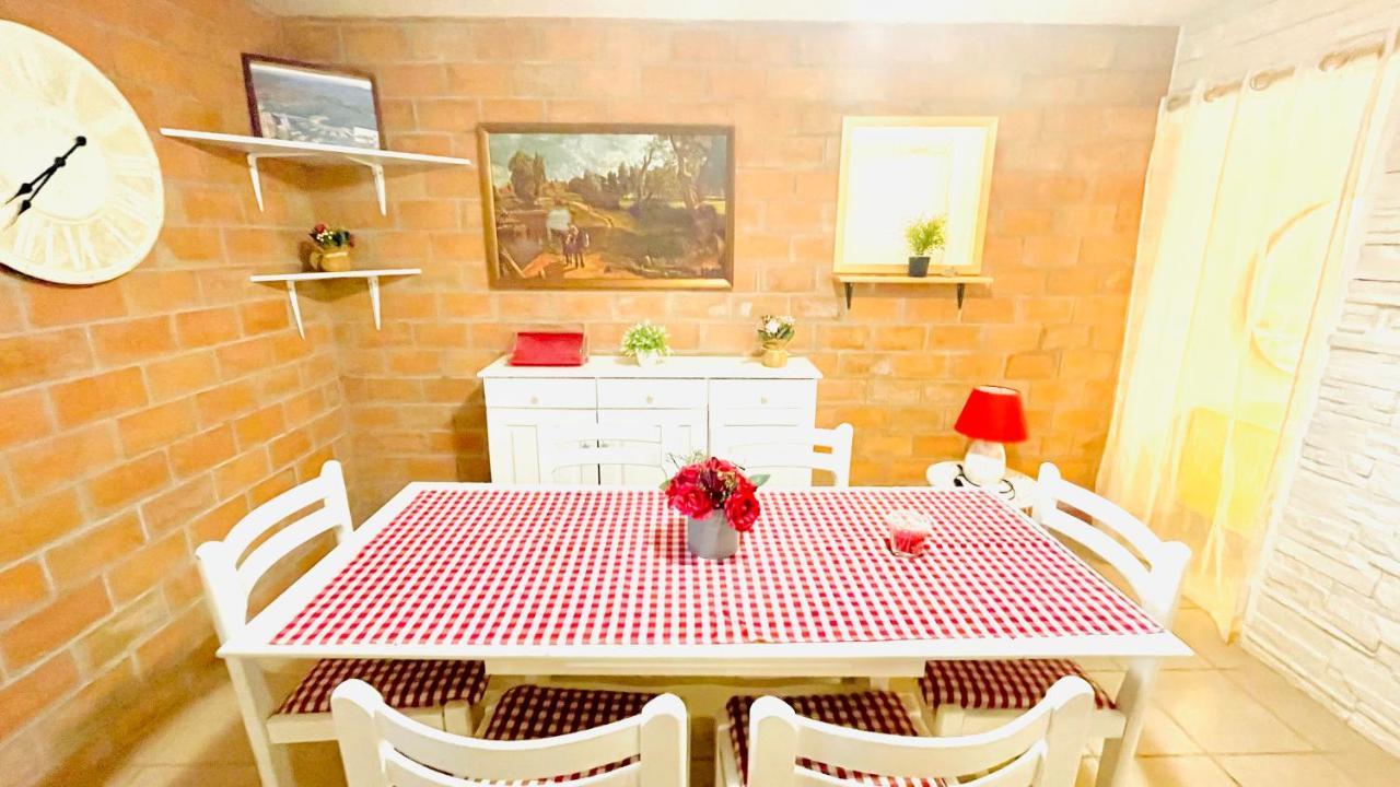 Colorful And Happy Apartment Sukosan - With Parking المظهر الخارجي الصورة