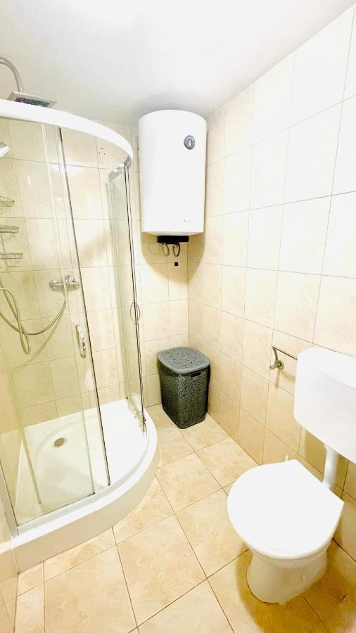 Colorful And Happy Apartment Sukosan - With Parking المظهر الخارجي الصورة